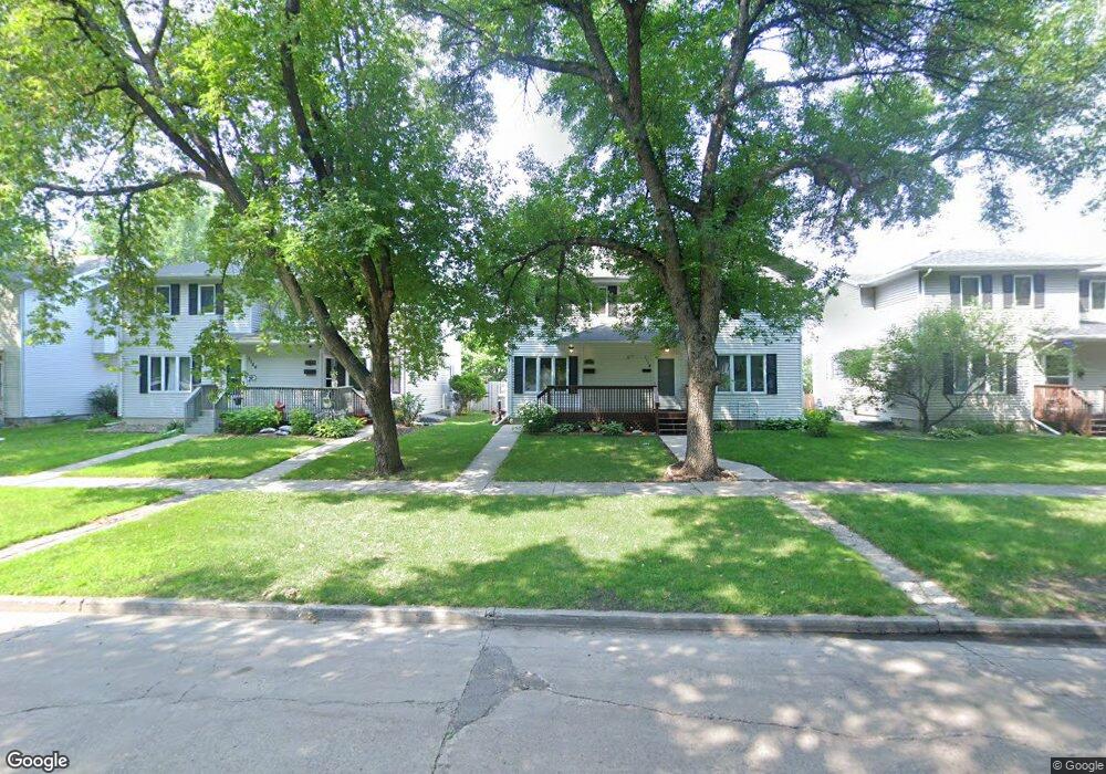 1120 S 12th St, Grand Forks, ND 58201 - photo 1