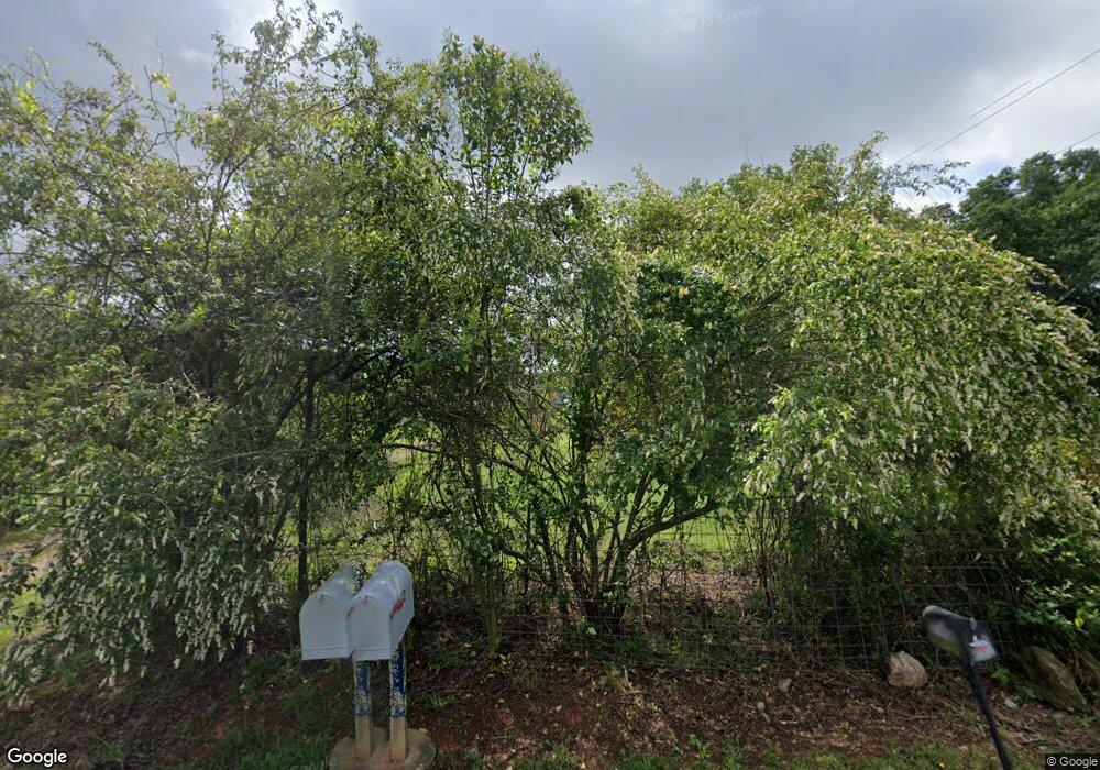 52 Bennett St, Royston, GA 30662 - photo 1