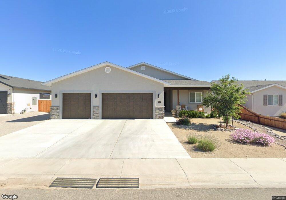 740 Karen Ct, Fallon, NV 89406 - photo 1