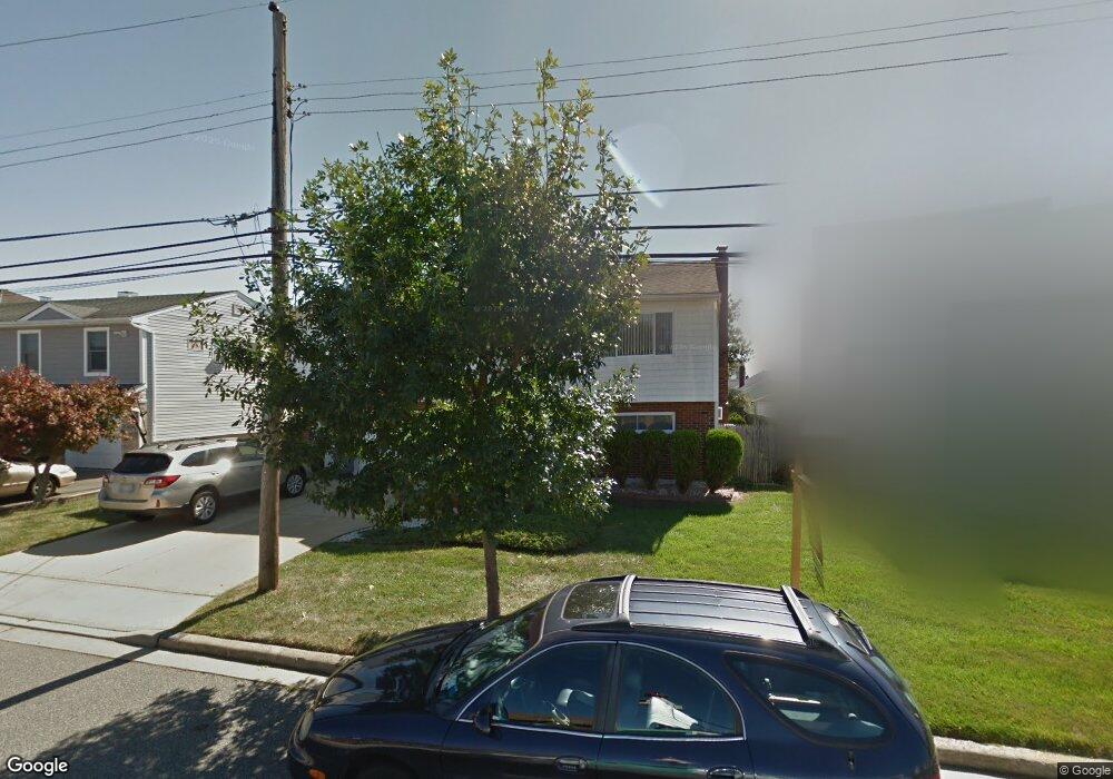 3646 Nimrod St, Seaford, NY 11783 - photo 1