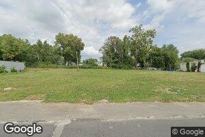 217 Chambers Rd, Saint Louis, MO 63137