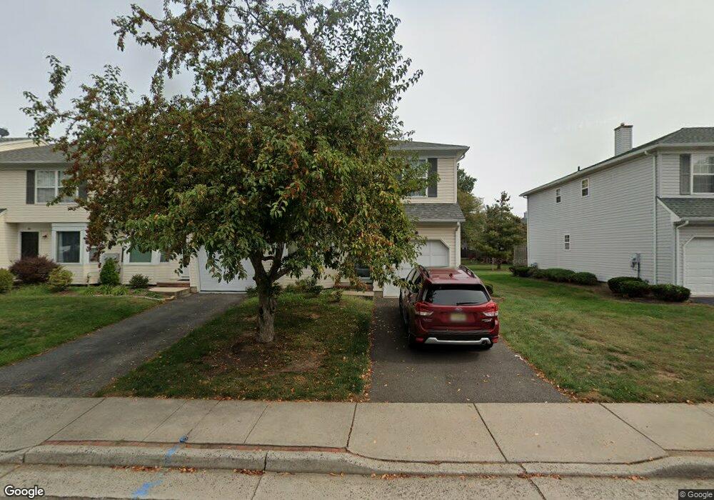 26 Sycamore Rd, Middlesex, NJ 08846 - photo 1