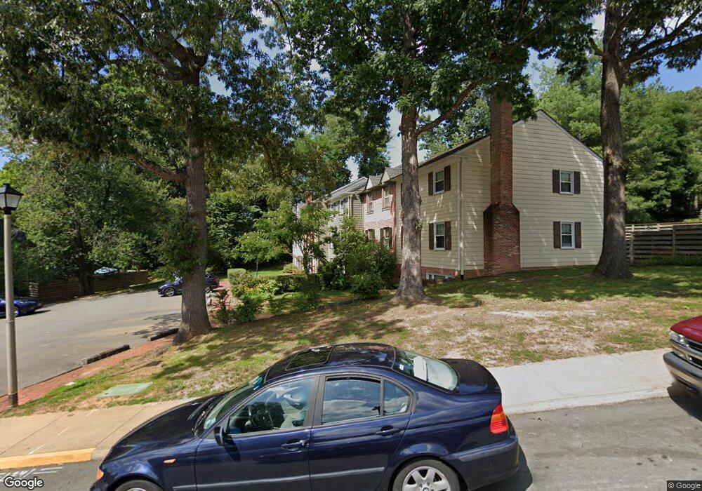 7 Georgetown Green, Charlottesville, VA 22901 - photo 1