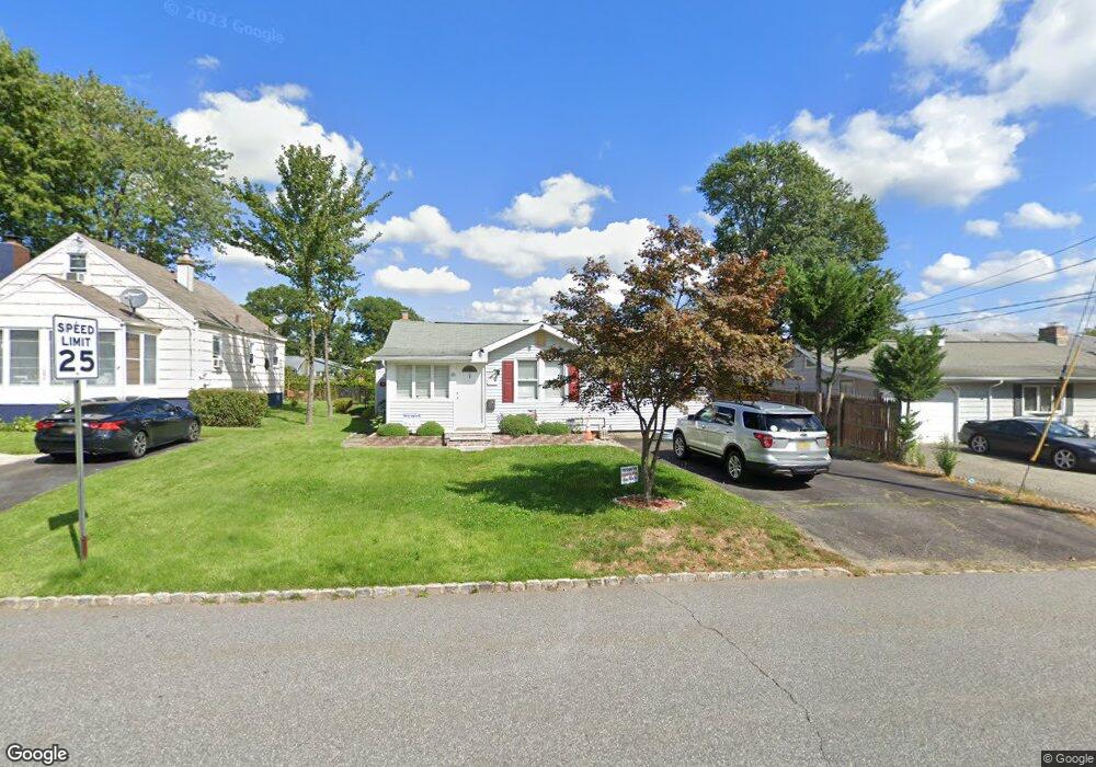 180 Hiawatha Blvd, Lake Hiawatha, NJ 07034 - photo 1