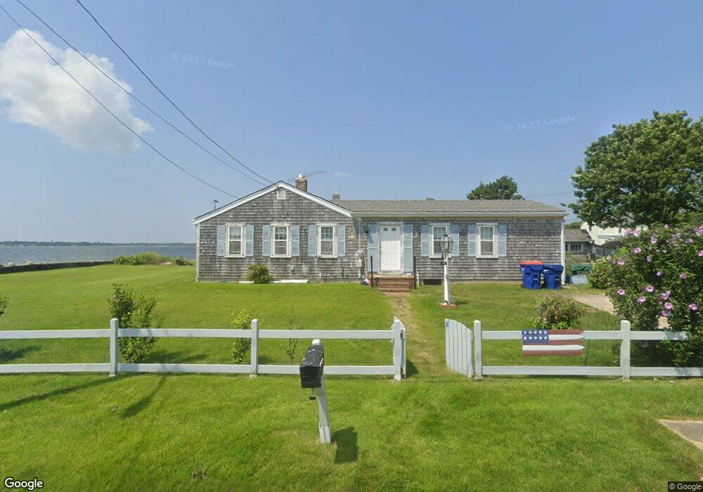 2 Sedgewick Rd, Fairhaven, MA 02719 - photo 1