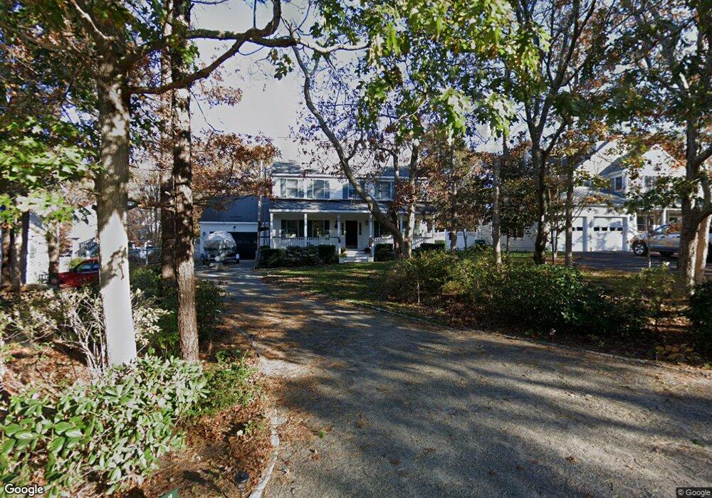 201 Lake St, Vineyard Haven, MA 02568 - photo 1