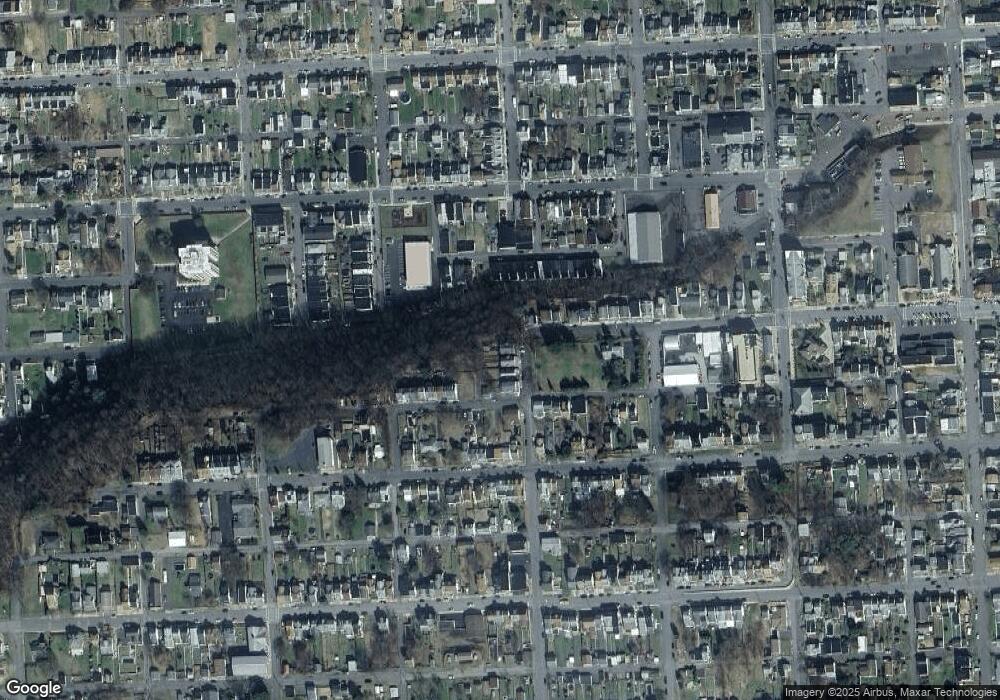 4 S Poplar St, Coal Township, PA 17866 - photo 1