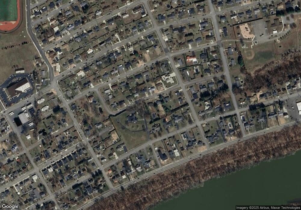 1020 E 3rd St, Berwick, PA 18603 - photo 1