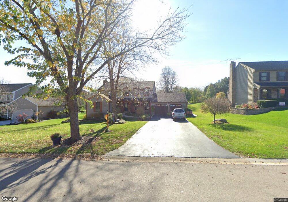 1405 Gaslight Dr, Algonquin, IL 60102 - photo 1