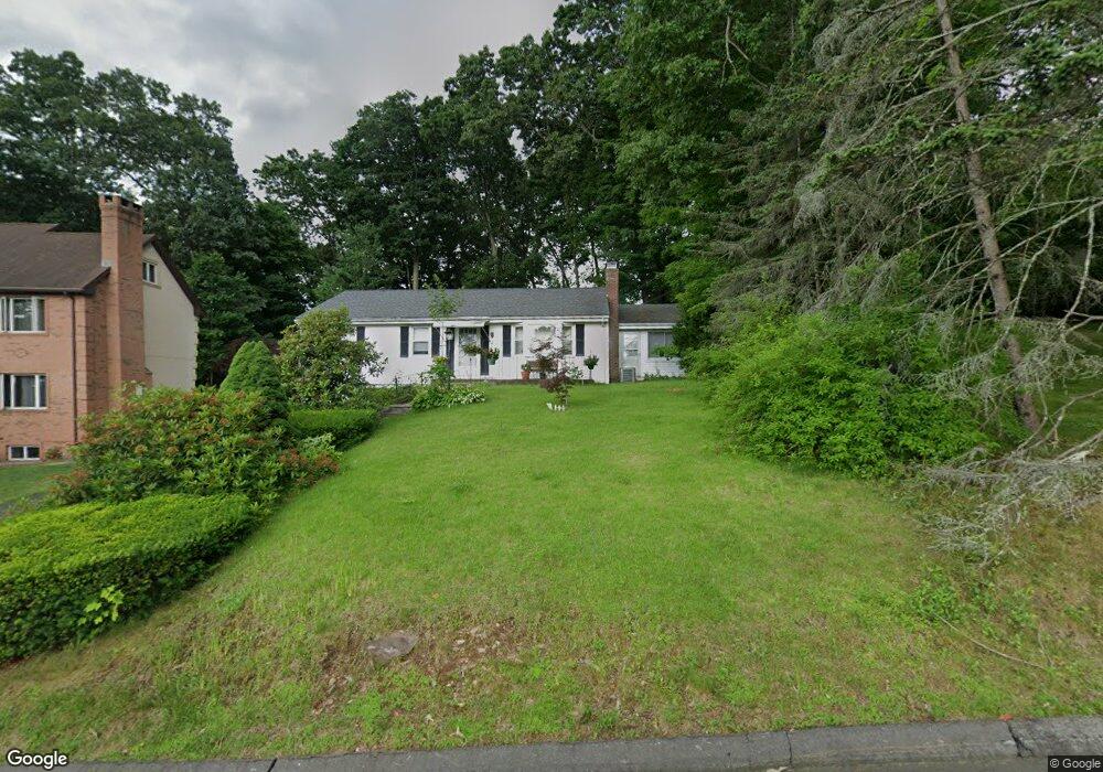 35 Beech Tree Dr, Wethersfield, CT 06109 - photo 1