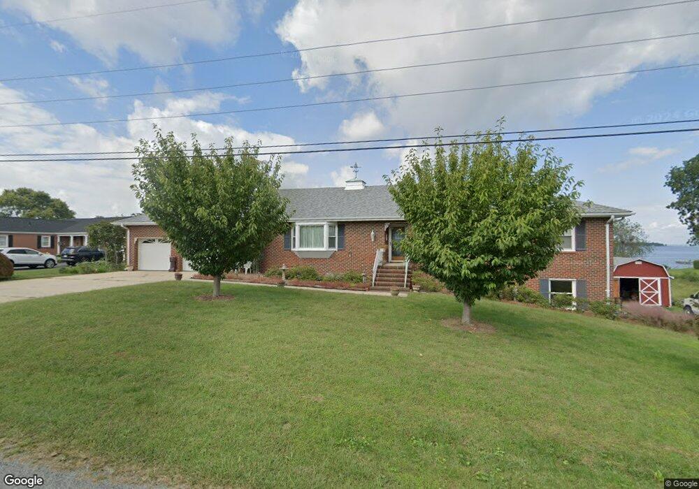 67 Sunset Cir, Colonial Beach, VA 22443 - photo 1