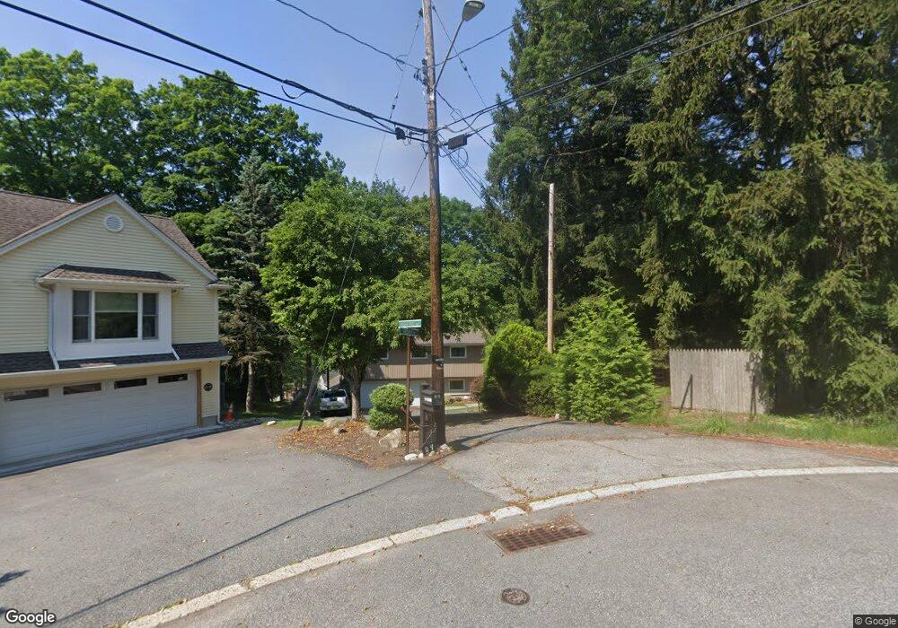 27 Hester St, Bloomingdale, NJ 07403 - photo 1