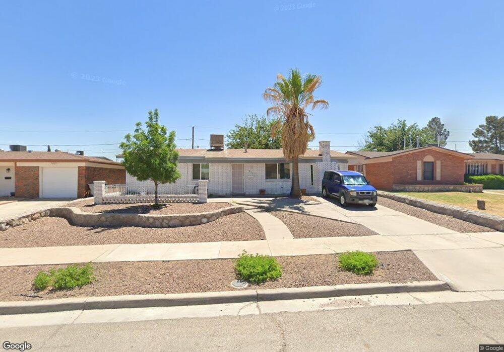 2112 Octubre Dr, El Paso, TX 79935 - photo 1