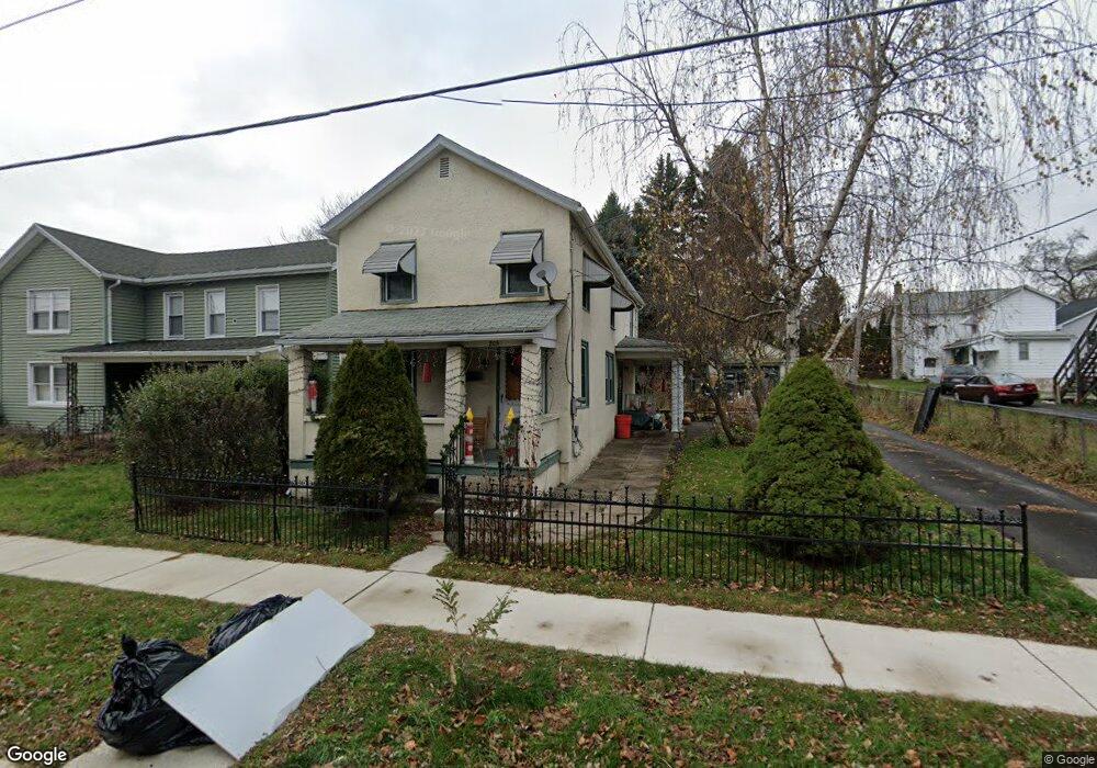 705 Mill St, Dunmore, PA 18512 - photo 1