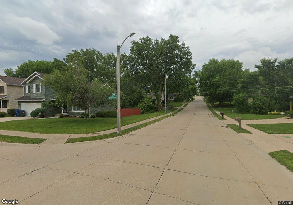 232 Northbrook Ct, Davenport, IA 52806 - photo 1