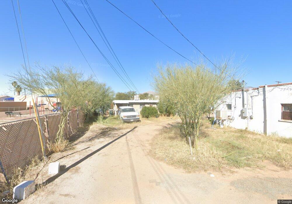 215 E Yavapai Rd, Tucson, AZ 85705 - photo 1