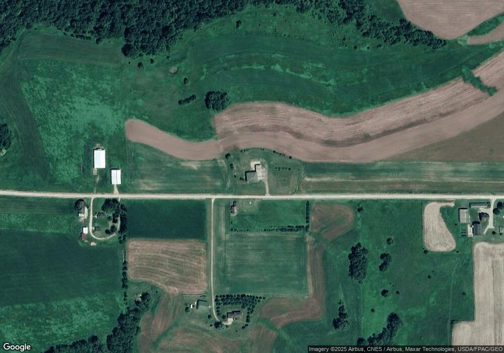 42154 Tori Dr, La Crescent, MN 55947 - photo 1