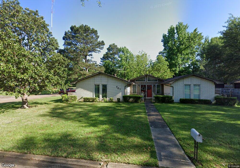 701 Elaine Dr, Wake Village, TX 75501 - photo 1