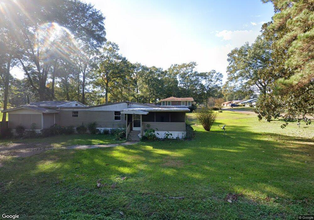 700 12th St, McComb, MS 39648 - photo 1