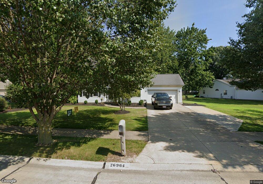 26964 Glenside Ln, Olmsted Falls, OH 44138 - photo 1