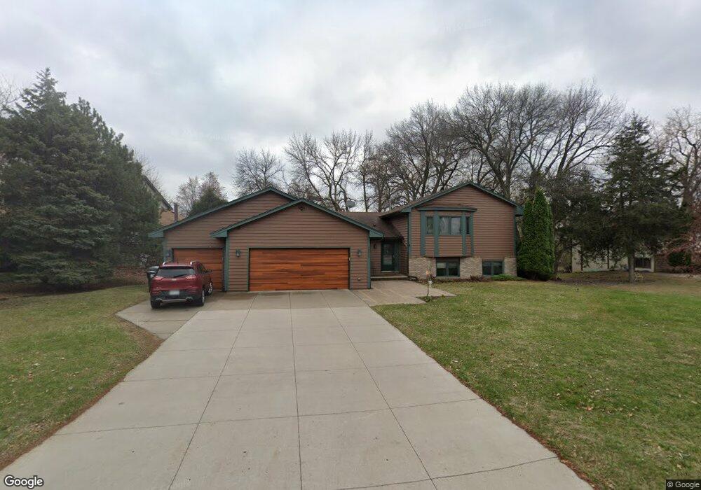 12941 73rd Ave N, Maple Grove, MN 55369 - photo 1