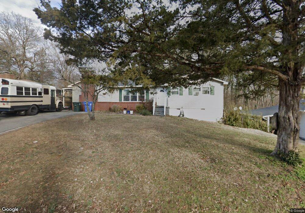 1227 Cranbrook Dr, Hixson, TN 37343 - photo 1