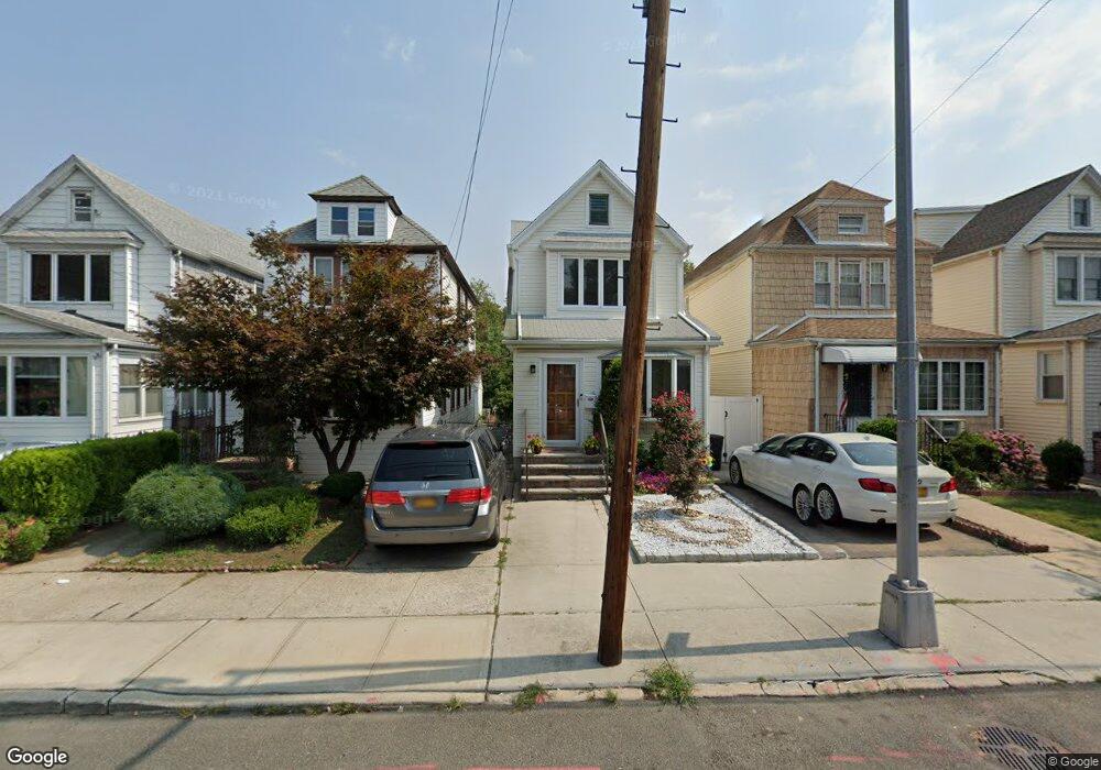 68-27 Kessel St, Forest Hills, NY 11375 - photo 1