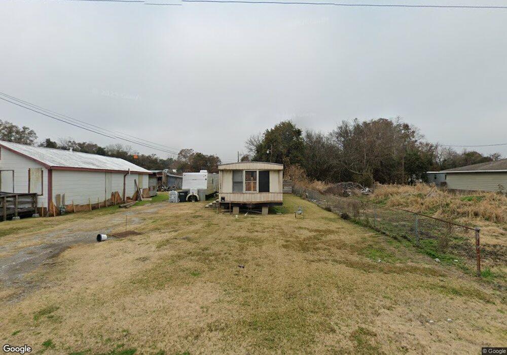 1210 Walton St, New Iberia, LA 70560 - photo 1