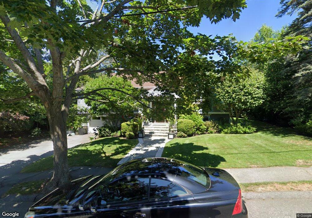 2 Jane Rd, Marblehead, MA 01945 - photo 1