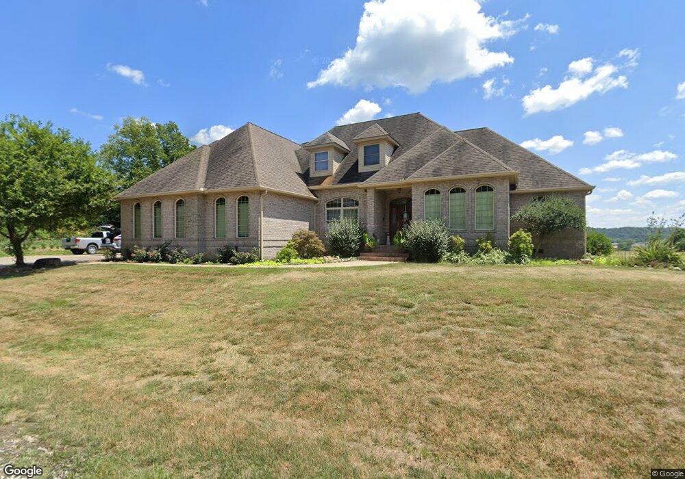 91 Outlook Point Dr, Milton, WV 25541 - photo 1