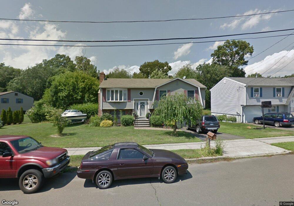 15 Cove Brook Rd, West Haven, CT 06516 - photo 1