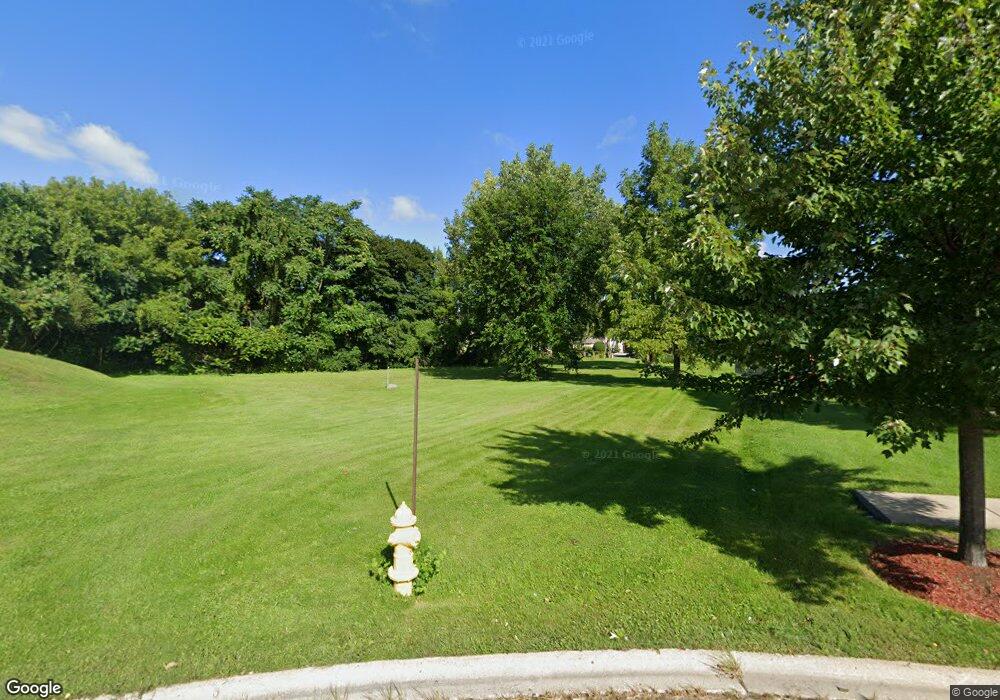 3704 Ari Dr W, Glenview, IL 60026 - photo 1