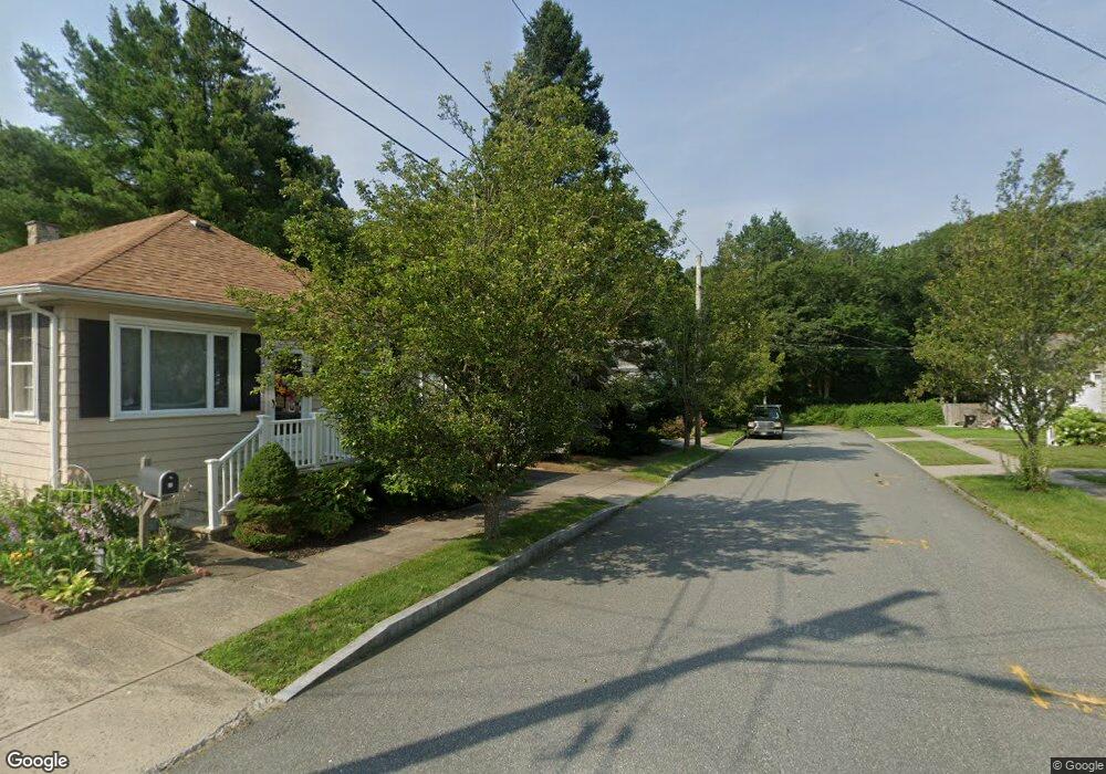 54 Pauline St, Dartmouth, MA 02747 - photo 1