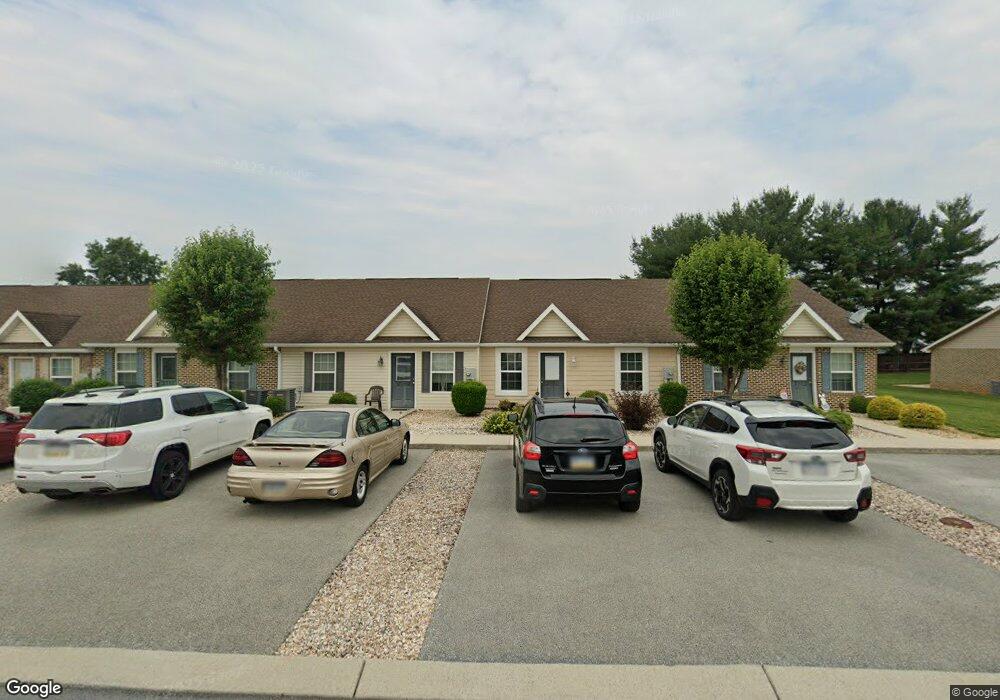 2791 Roosevelt Dr, Chambersburg, PA 17201 - photo 1