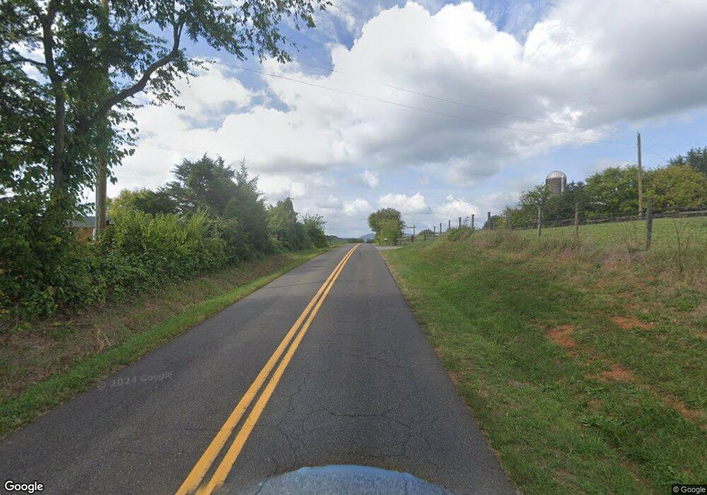 8068 Oak Park Rd, Locust Dale, VA 22948 - photo 1