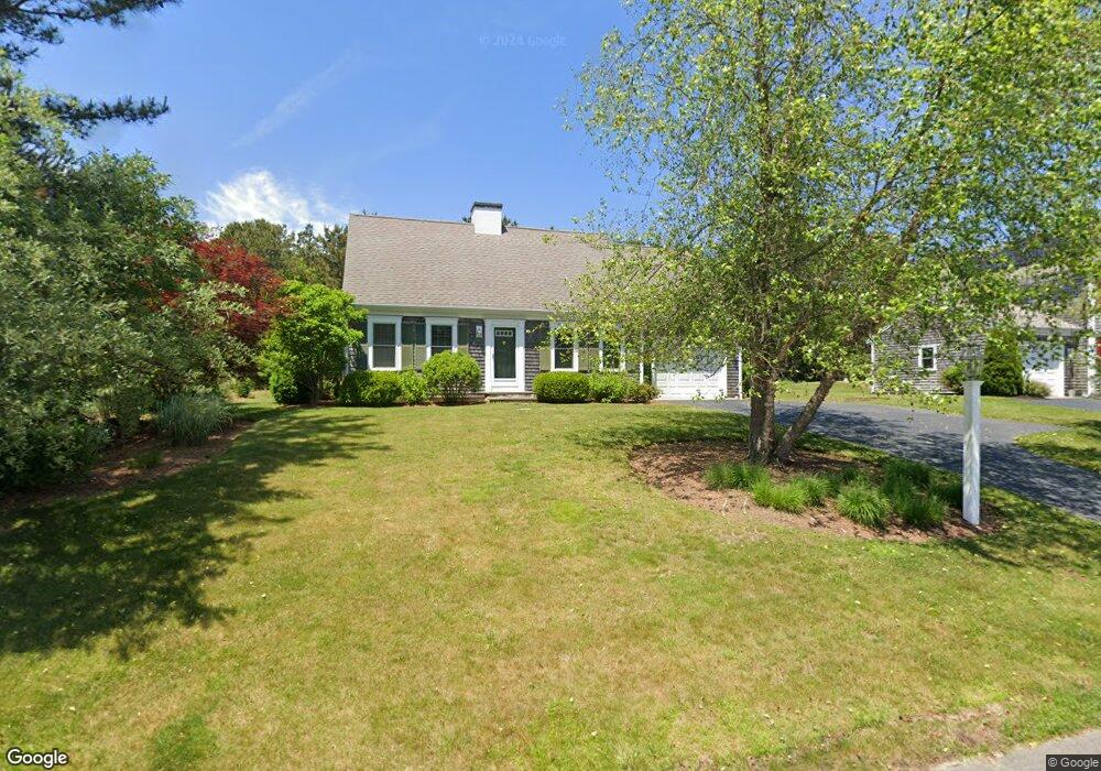 310 Pheasant Hill Cir, Cotuit, MA 2635 - photo 1