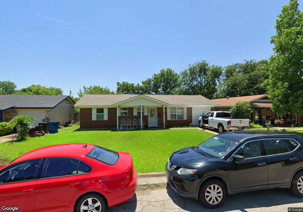 160 Chickadee Ln, Denison, TX 75020 - photo 1