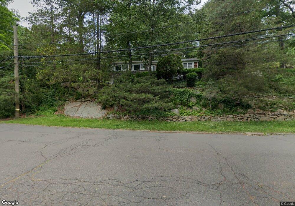 120 Riverbank Dr, Stamford, CT 06903 - photo 1