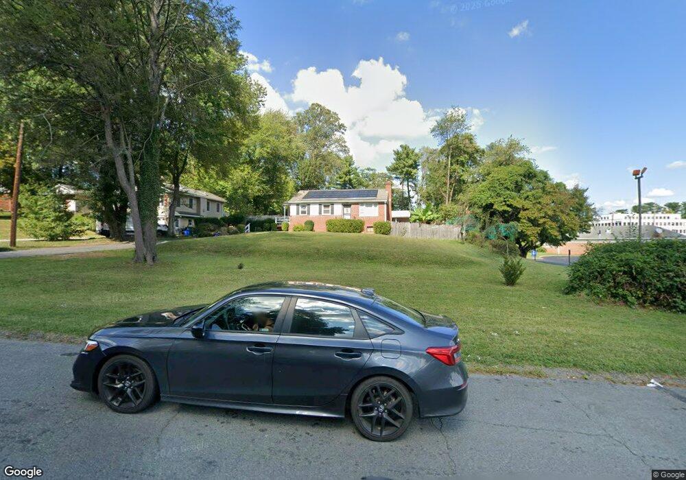 9 Wolf Dr, Silver Spring, MD 20904 - photo 1