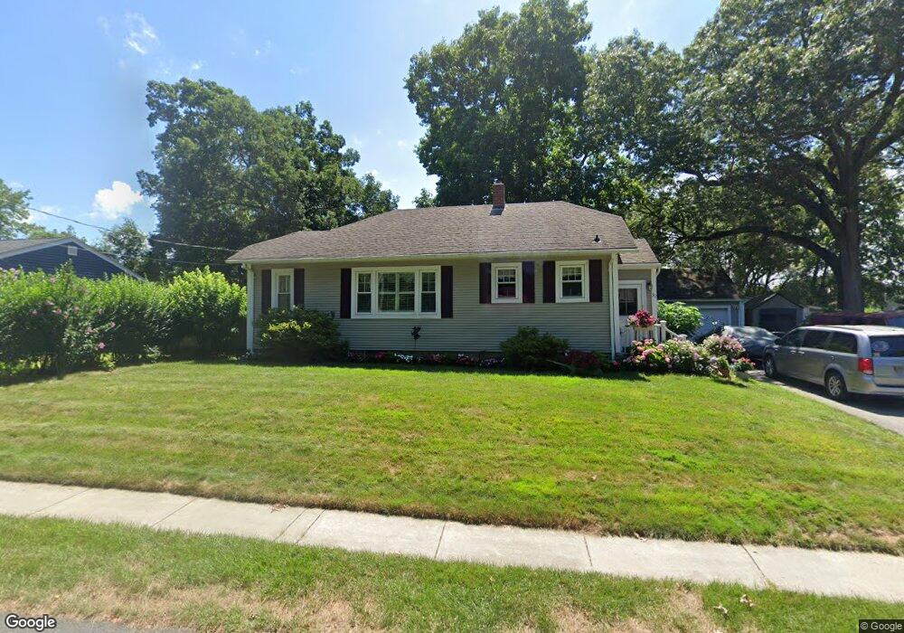 32 Everglade Ave, Warwick, RI 02886 - photo 1