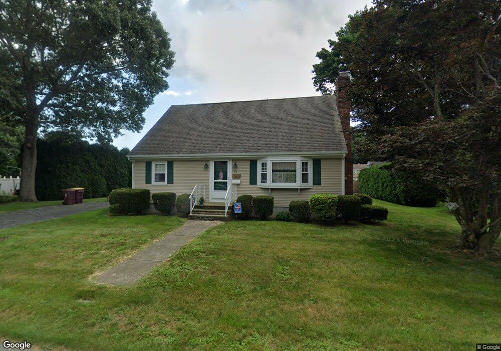 78 Wamsutta Ave, Acushnet, MA 02743 - photo 1