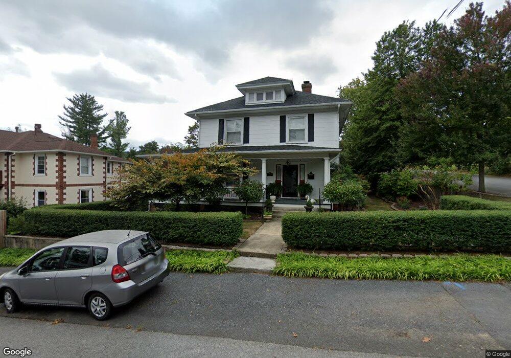 620 14th St, Waynesboro, VA 22980 - photo 1