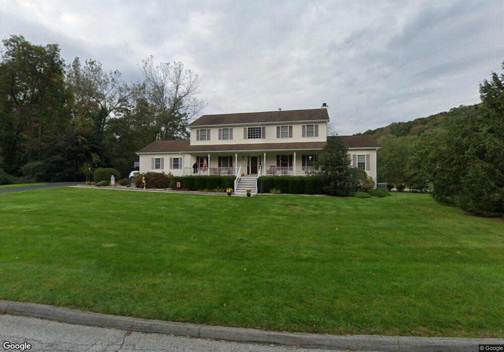 8 Jay Rd, Cortlandt Manor, NY 10567 - photo 1