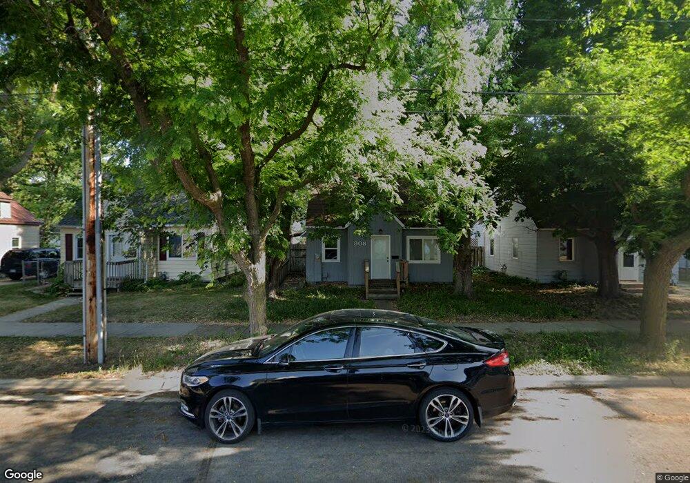 908 11th Ave SW, Austin, MN 55912 - photo 1