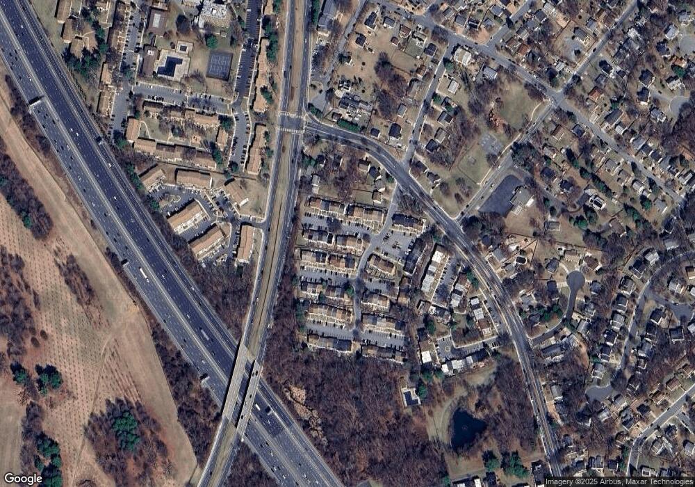 8 Briarstone Ln, Gaithersburg, MD 20877 - photo 1