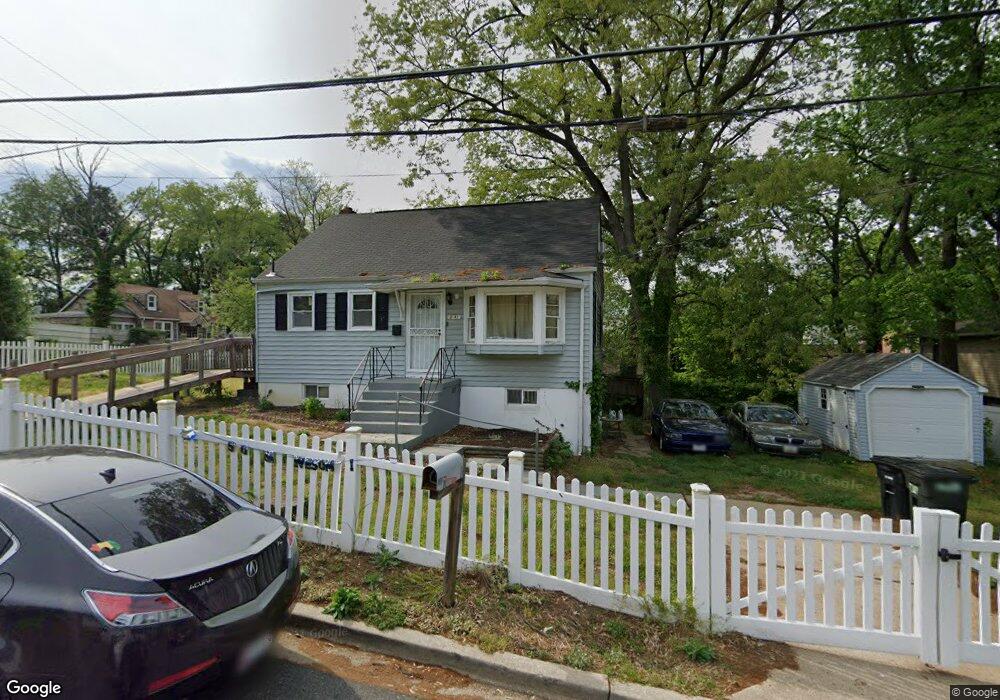 831 Clovis Ave, Capitol Heights, MD 20743 - photo 1