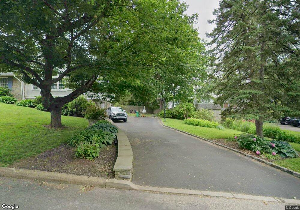 701 Avondale Rd, Glenside, PA 19038 - photo 1