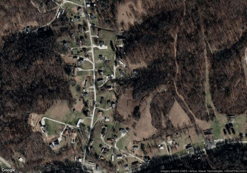 142 Pvt Dr 411 County Road 1, Ironton, OH 45638 - photo 1