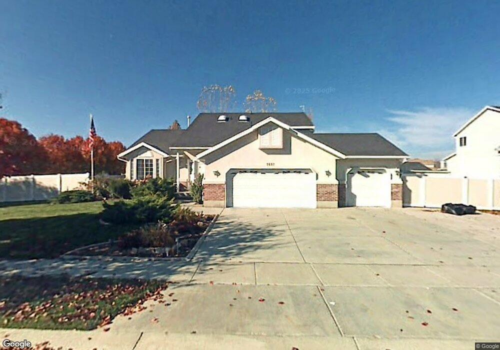 9692 S Iron Gate Rd, South Jordan, UT 84095 - photo 1