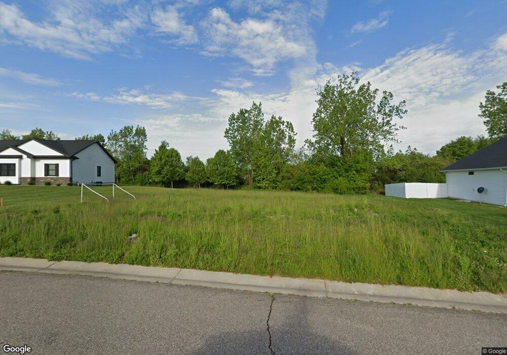 2431 Double Tree Dr, Flushing, MI 48433 - photo 1